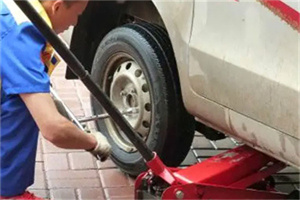 玛沁附近拖车24小时服务热线电话