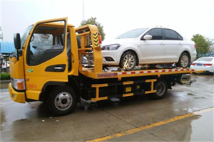 玛沁附近拖车救援24小时服务热线